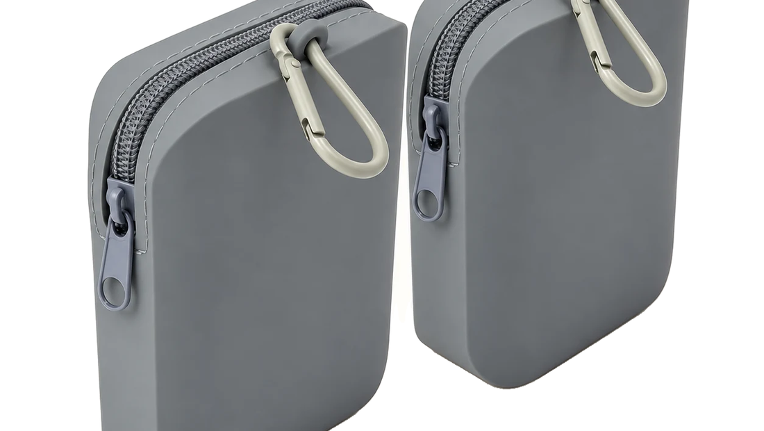 Choosing a Dog Treat Pouch for Walks and Training