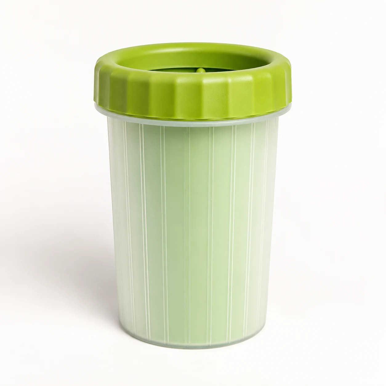 Manual Dog Paw Cleaner Cup – Green, Small – product view
